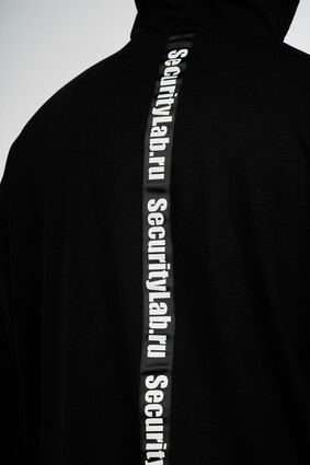 Худи с логотипом на спине - фото 1 - превью