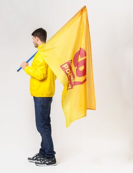Желтый Флаг с логотипом