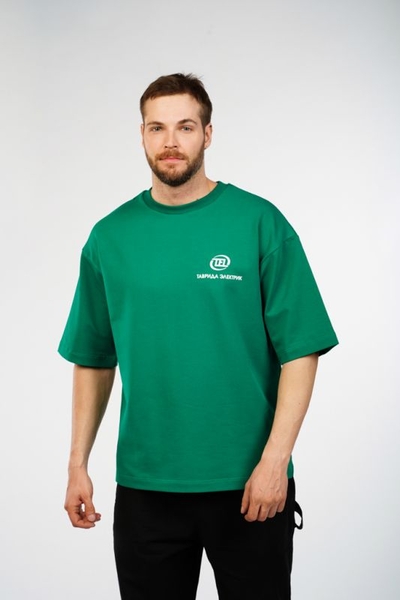Футболка оверсайз зеленая брендированная