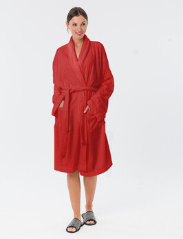 Красный женский халат