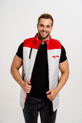 Жилет с логотипом my.com - фото 1 - превью