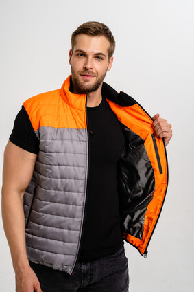 Жилет с логотипом EFTgroup - фото 1 - превью