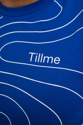 Футболка с логотипом - фото 1 - превью