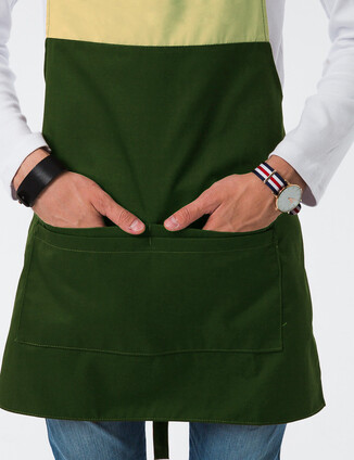 Зеленый фартук с двумя карманами - фото 1 - превью