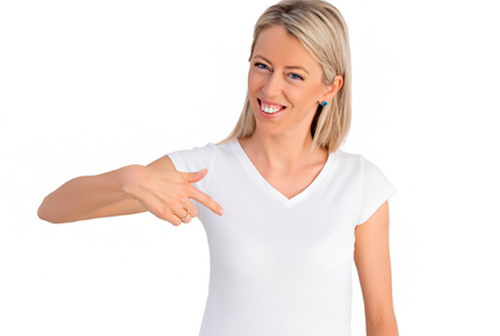 Осеннее спецпредложение на белую женскую футболку с V-вырезом - превью