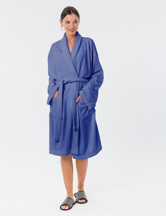 Синий женский халат - фото 0 - превью